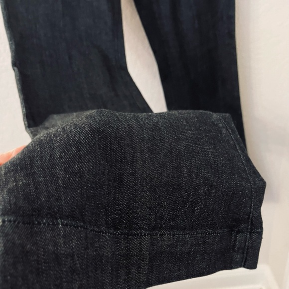 The Limited Fit & Flare 678 Dark Wash Woman’s Trouser Jean size:6 - Picture 10 of 10